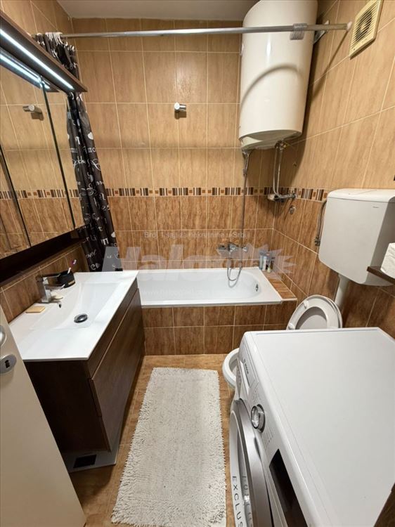 Izdajem Lux Stan kod Beo SC - na duzi period — 10