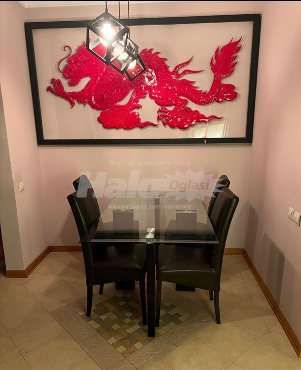 Izdajem lux stan kod Djeram pijace 76 kvadrata — 4
