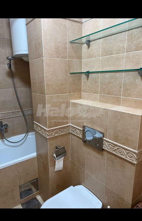 Izdajem lux stan kod Djeram pijace 76 kvadrata — 6