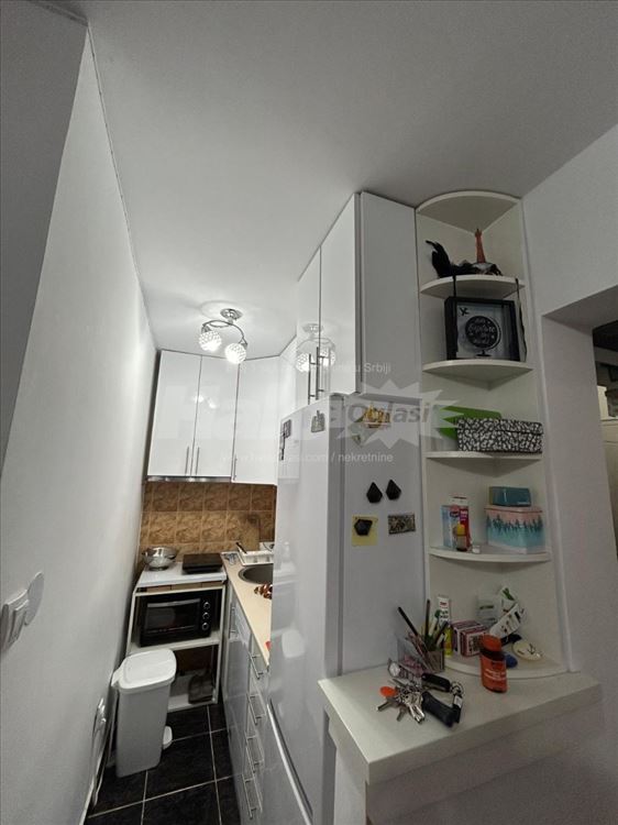 Izdajem LUX stan - moderan — 4