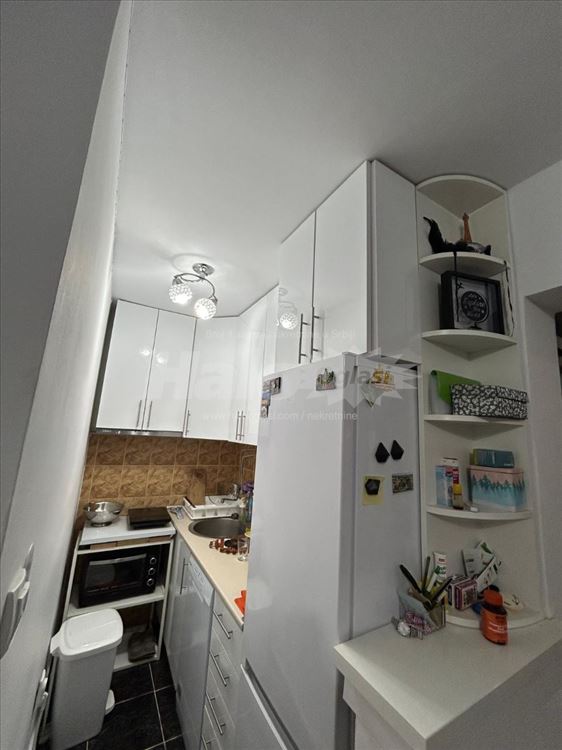 Izdajem LUX stan - moderan — 5