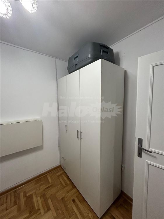 Izdajem LUX stan - moderan — 12