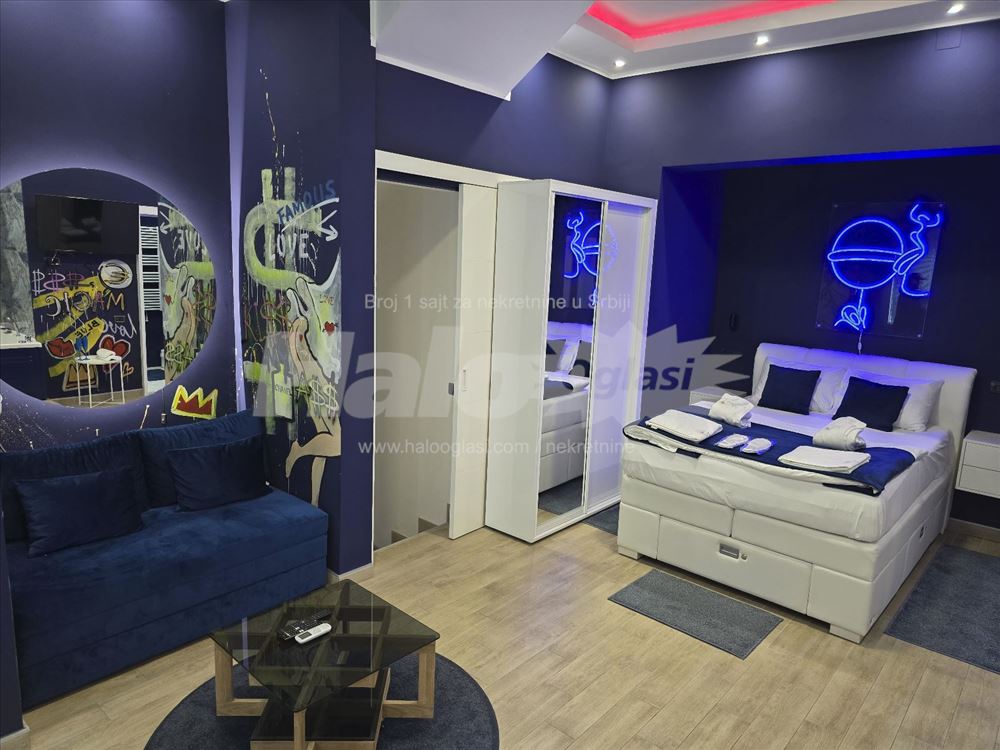 Izdajem LUX stan sa đakuzijem i saunom — 3