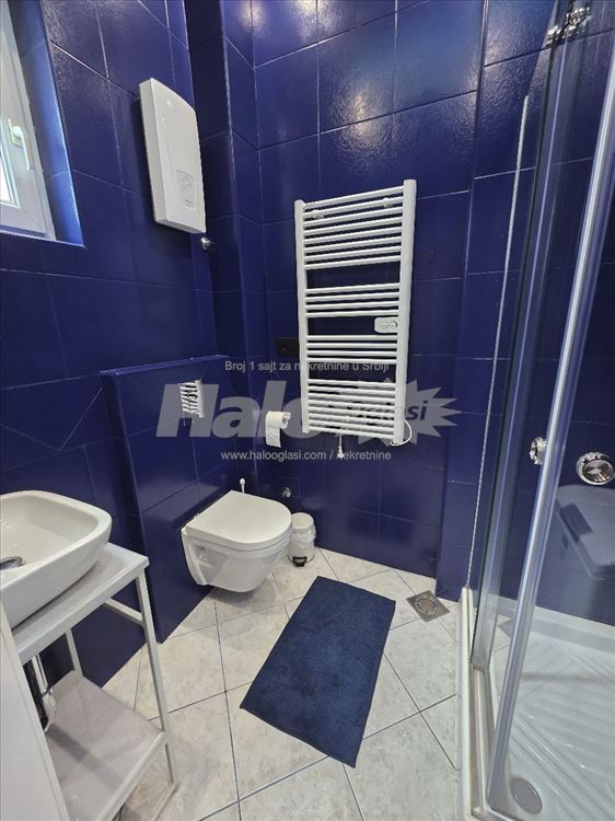 Izdajem LUX stan sa đakuzijem i saunom — 6