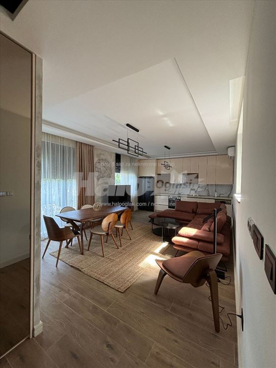 Izdajem Lux stan Senjak, 5.0, 170 m2, PETOSOBAN — 10