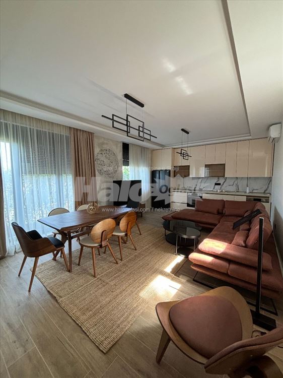 Izdajem Lux stan Senjak, 5.0, 170 m2, PETOSOBAN — 14