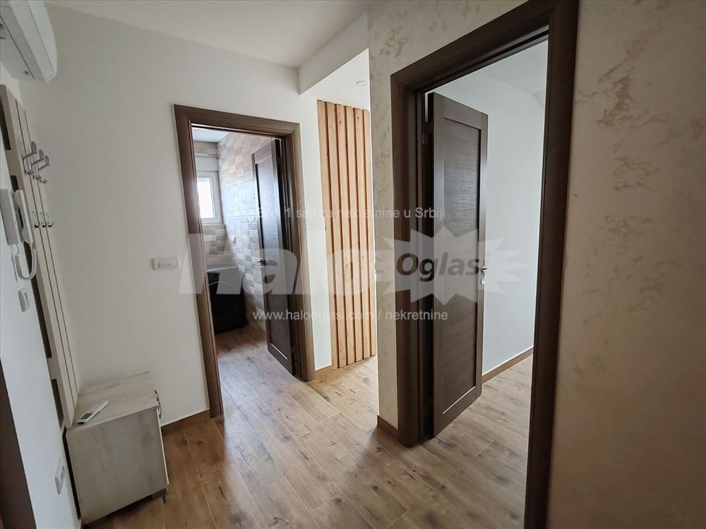 Izdajem LUX stan u Batajnici — 6
