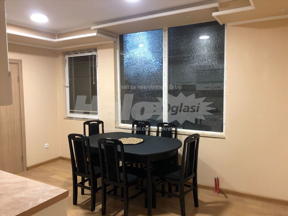Izdajem lux stan za majstore! — 4