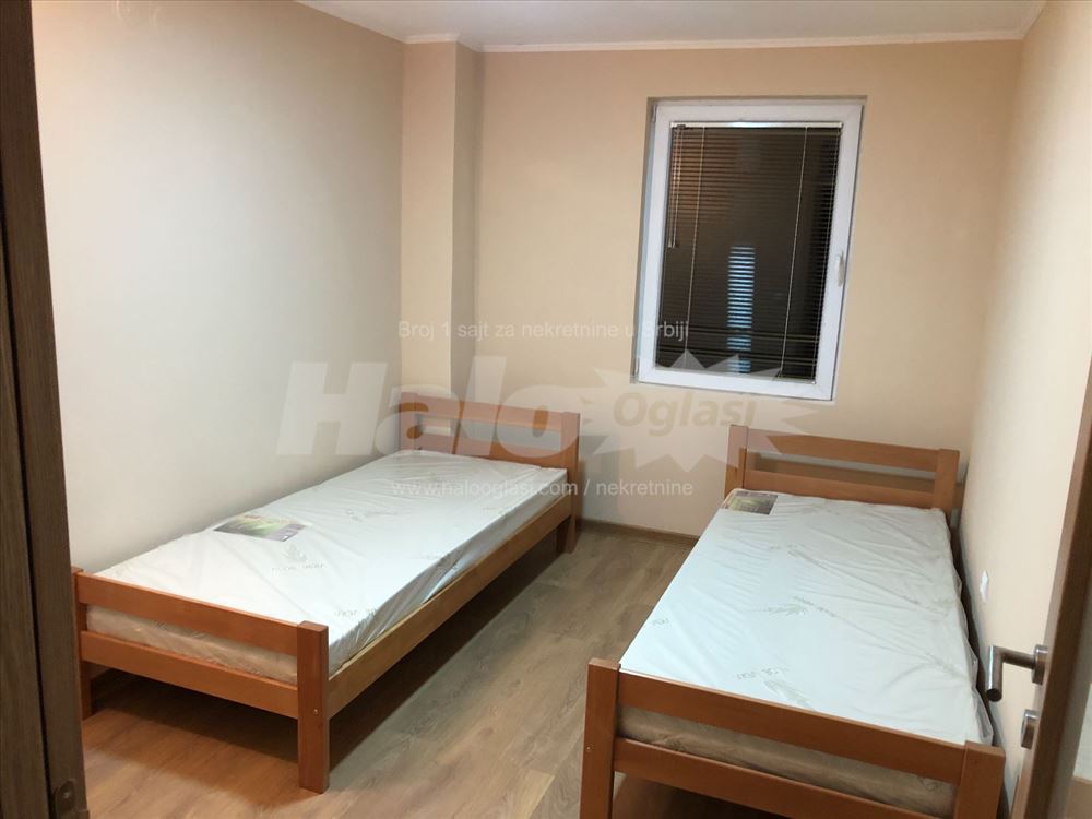 Izdajem lux stan za majstore! — 12