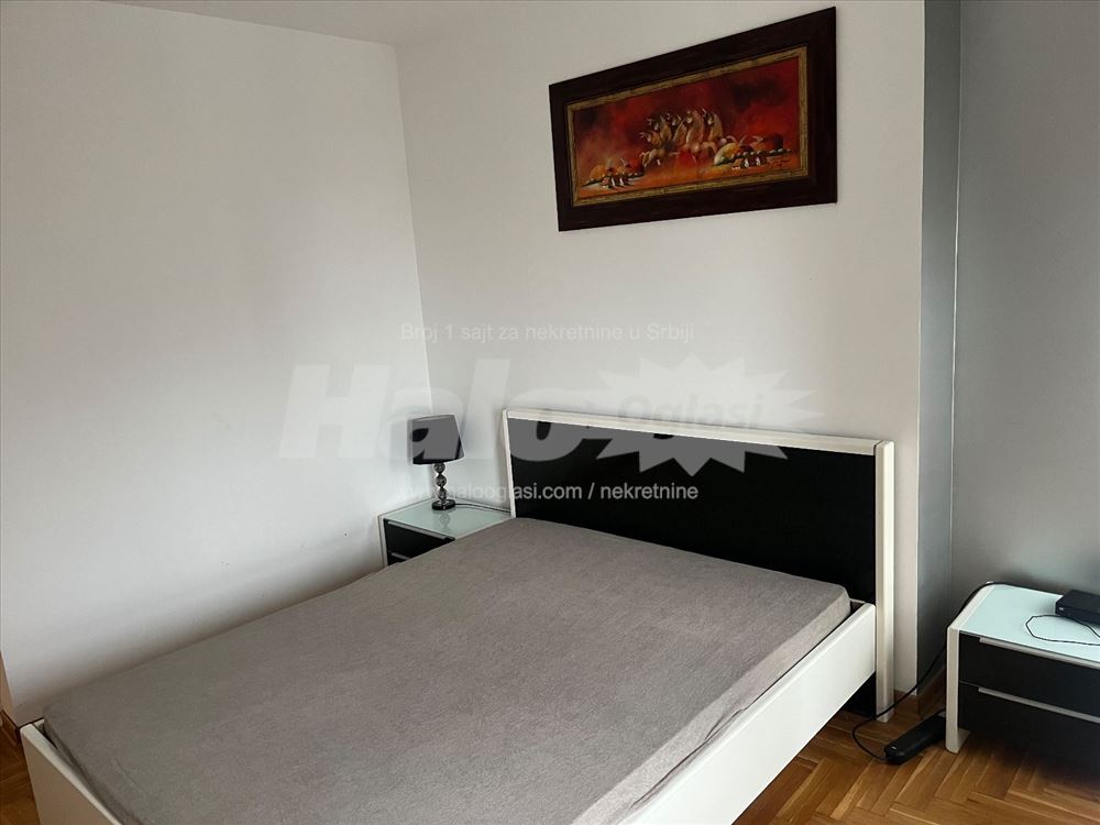 Izdajem luxuzan potpuno namesten stan od 105 m2 — 5