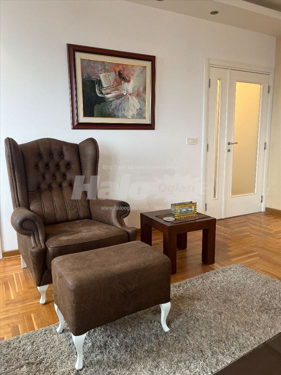 Izdajem luxuzan potpuno namesten stan od 105 m2 — 13