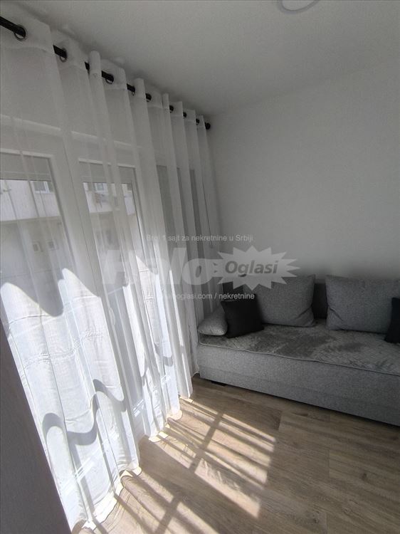 Izdajem na duze lux 2.5 manji stan na Karaburmi — 10