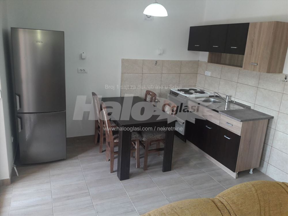 IZDAJEM namesten Krnjaca Kotez 70m2 — 2
