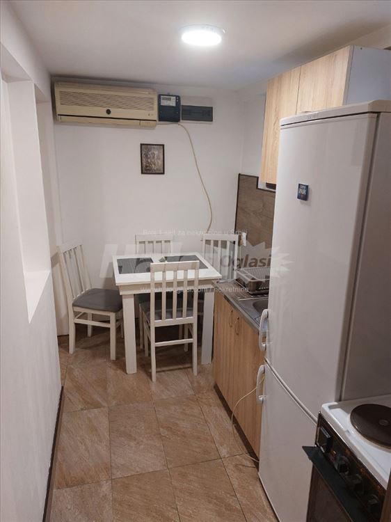 Izdajem namesten stan 33m2 — 4