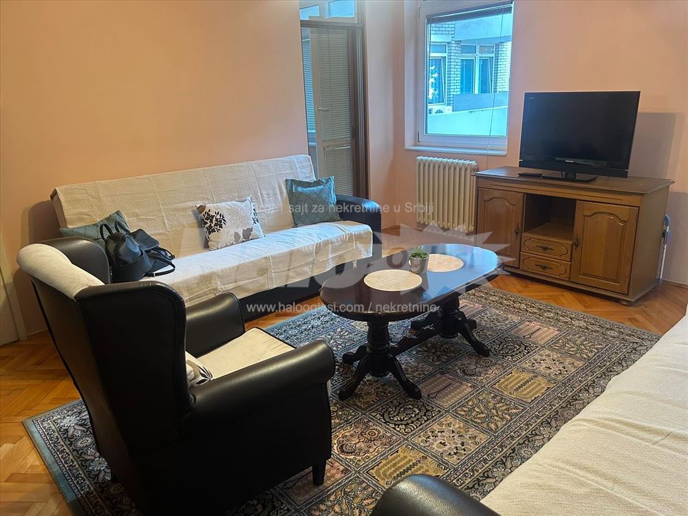 Izdajem namešten stan 36m2 Filmski Grad — 3