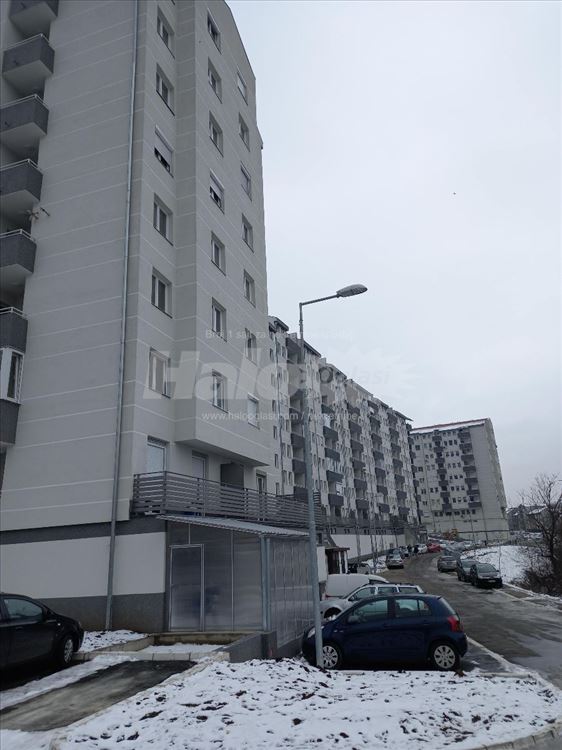 izdajem namesten stan kod Mirjevskog Bulevara — 12