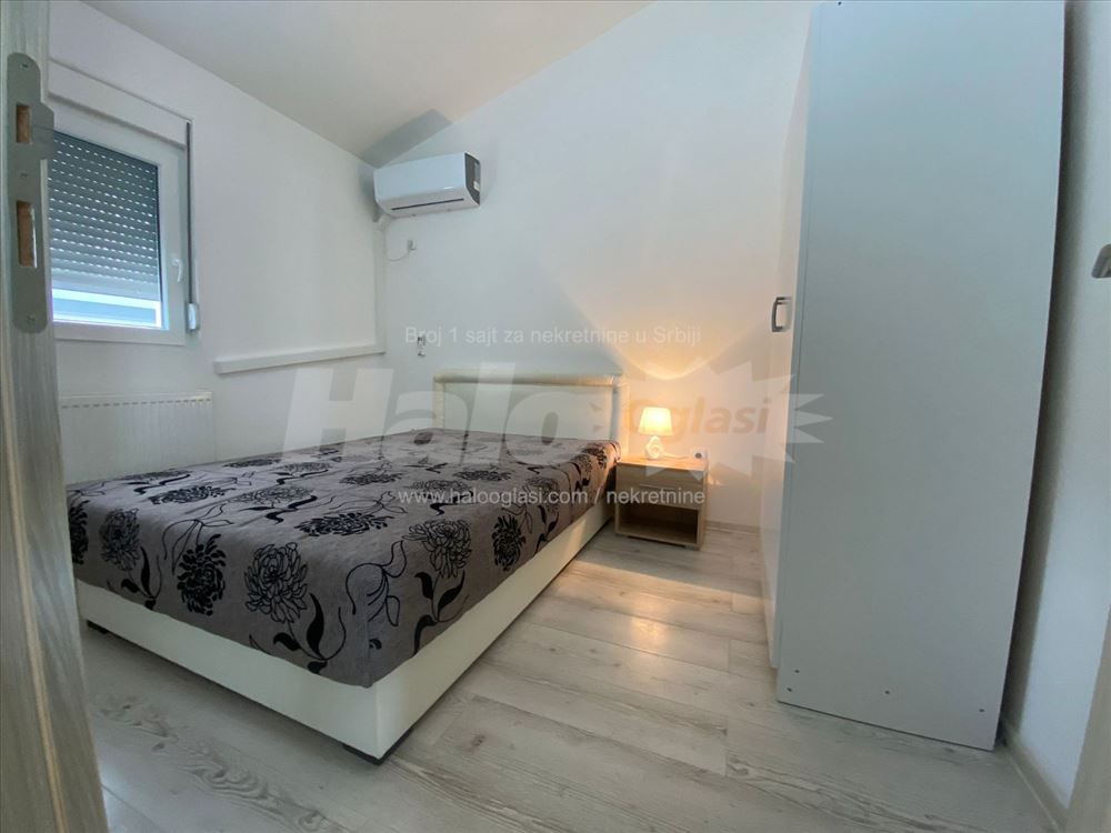 Izdajem namesten stan Ledine,Novi Beograd — 2