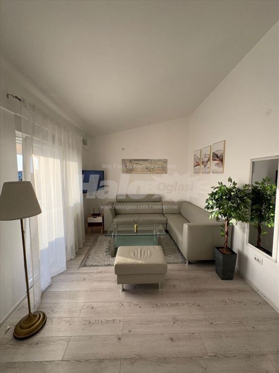 Izdajem namesten stan Ledine,Novi Beograd — 9