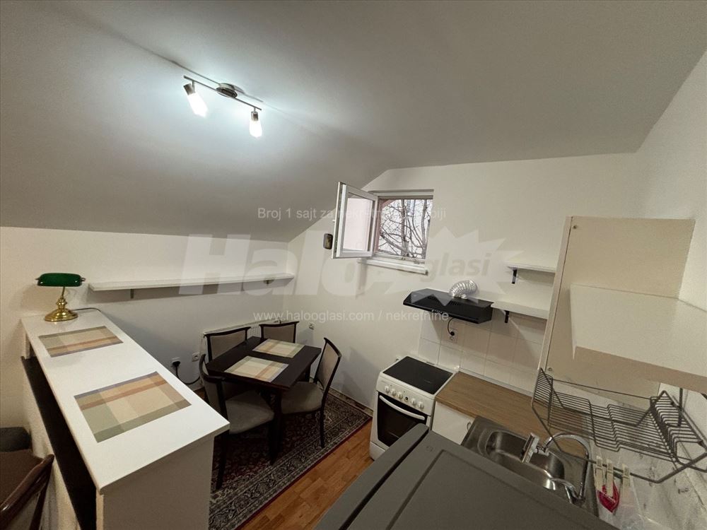 Izdajem namesten stan na Julinom brdu 45m2 — 4