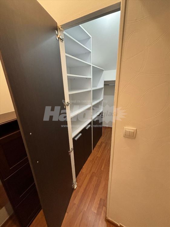 Izdajem namesten stan na Julinom brdu 45m2 — 6
