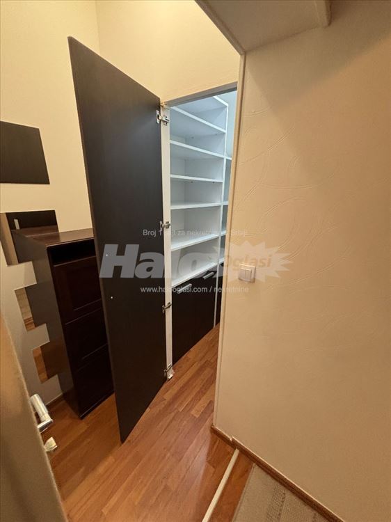 Izdajem namesten stan na Julinom brdu 45m2 — 7