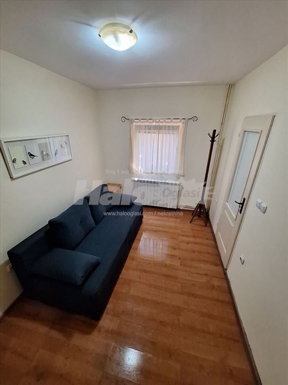 Izdajem namesten stan u Žarkovu 37 m2 — 10
