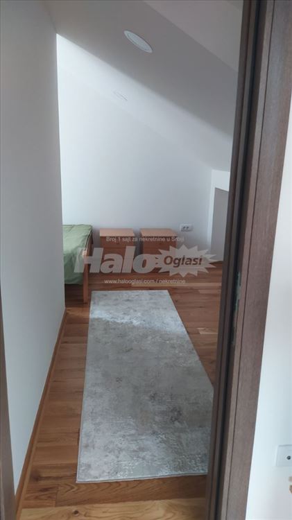 Izdajem namesten stan u Batajnici — 6