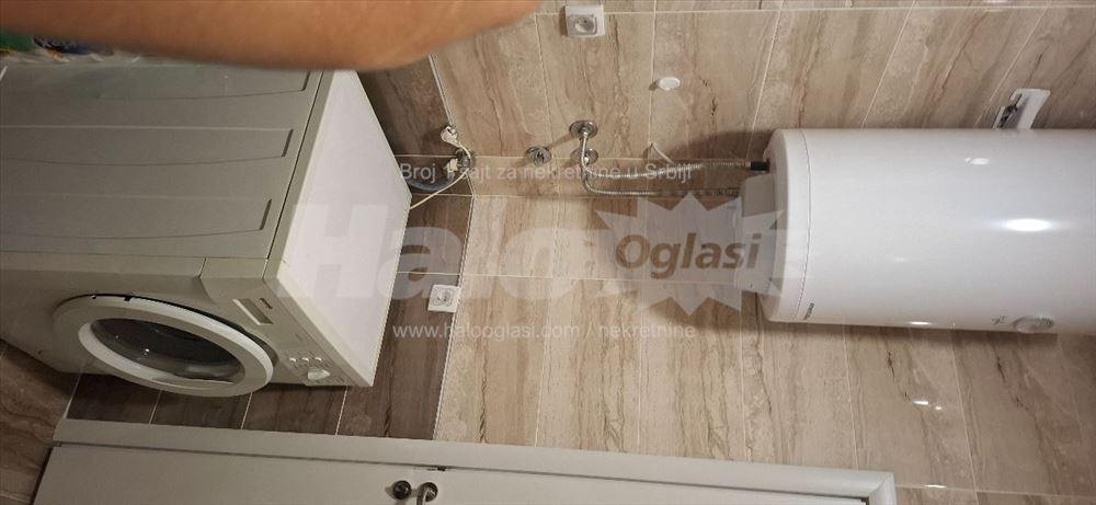 Izdajem namesten stan u Mirijevu — 15