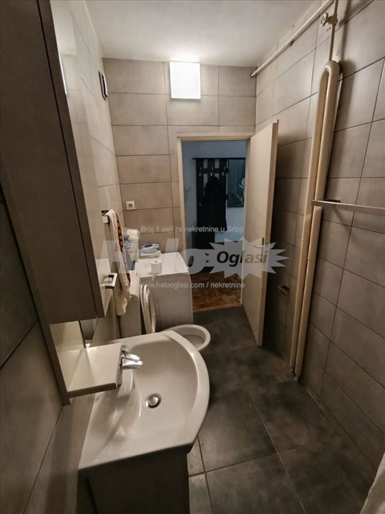 Izdajem namesten stan,50m2,Branka Copica,Mirijevo — 3