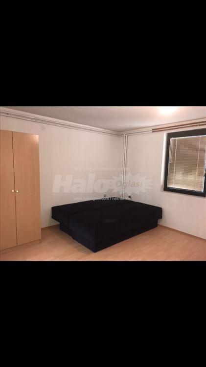 Izdajem namestenu garsonjeru sa cg — 12