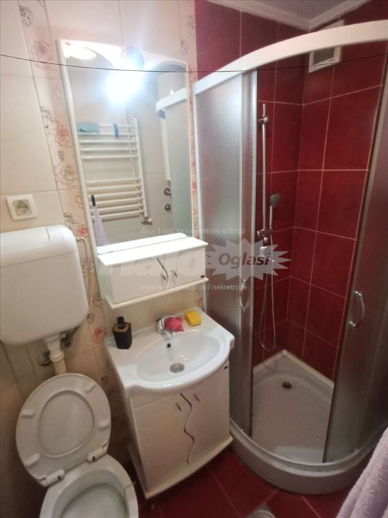 Izdajem namešten 2-soban stan, 46 kvadrata,Dorćol — 9
