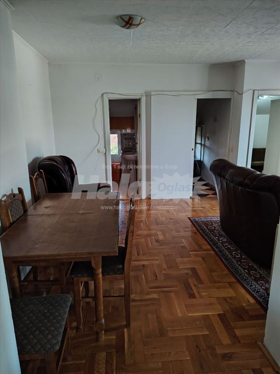 Izdajem namešten stan 50m2 — 11