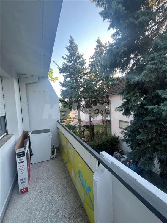 Izdajem namešten stan u Batajnici — 8