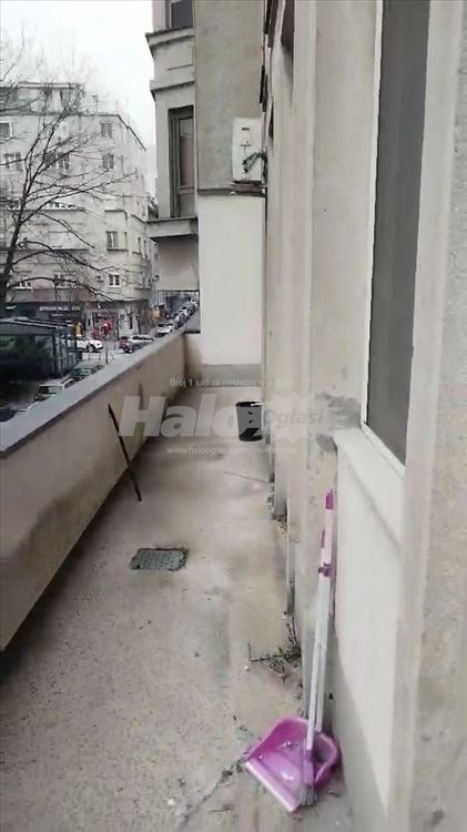 Izdajem namešten stan u Centru Beograda, Krunska — 4