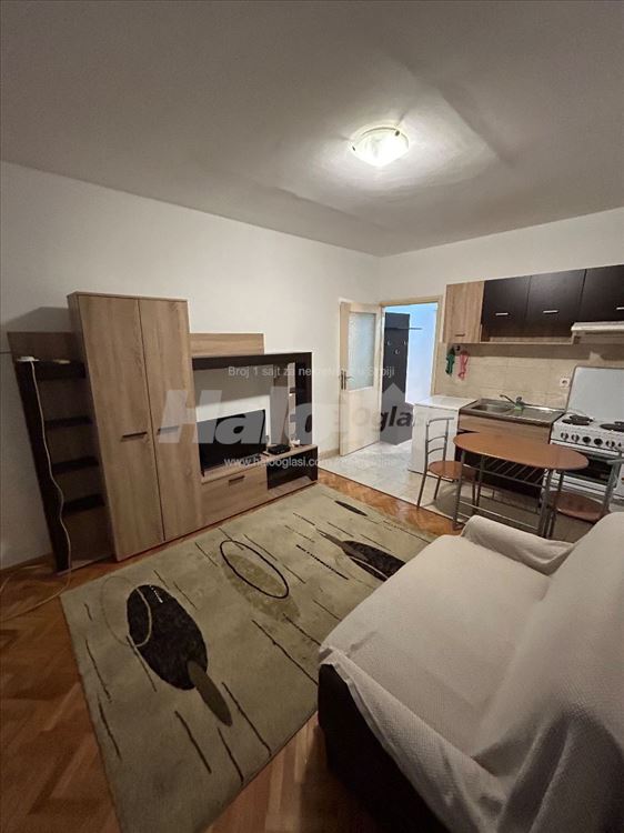 Izdajem nameštenu garsonjeru 23m2 na Karaburmi — 5