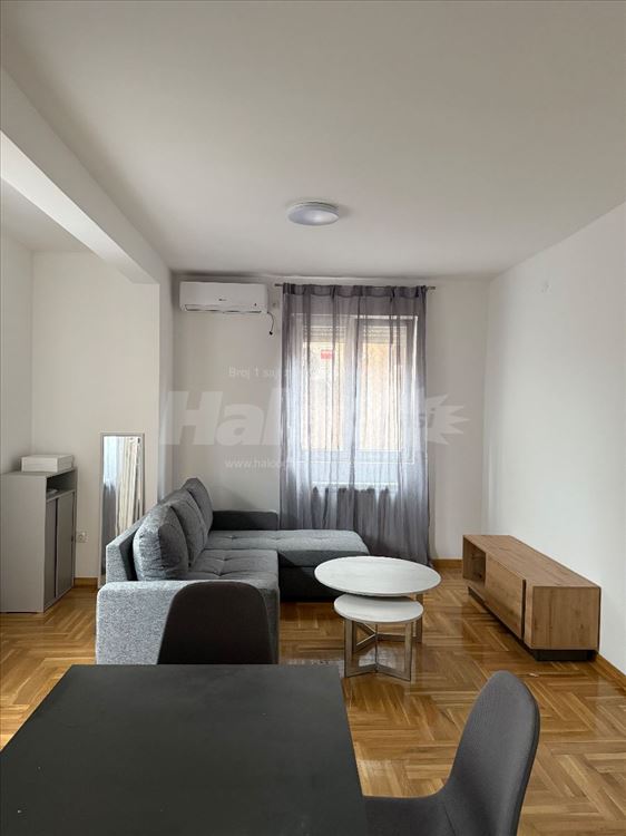 Izdajem nikad useljiv dvosoban stan 60m2 u Zemunu — 3