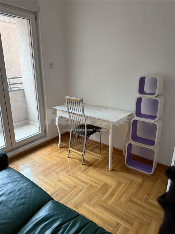 Izdajem nikad useljiv dvosoban stan 60m2 u Zemunu — 6