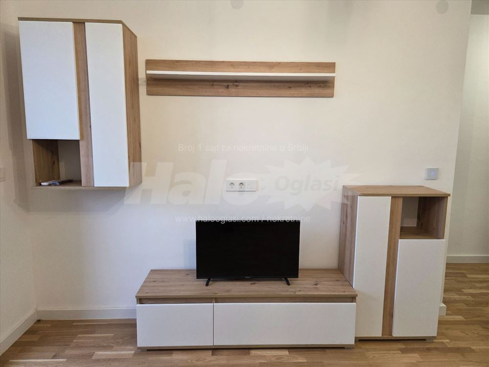 Izdajem nov, namesten stan od 40m2 — 14