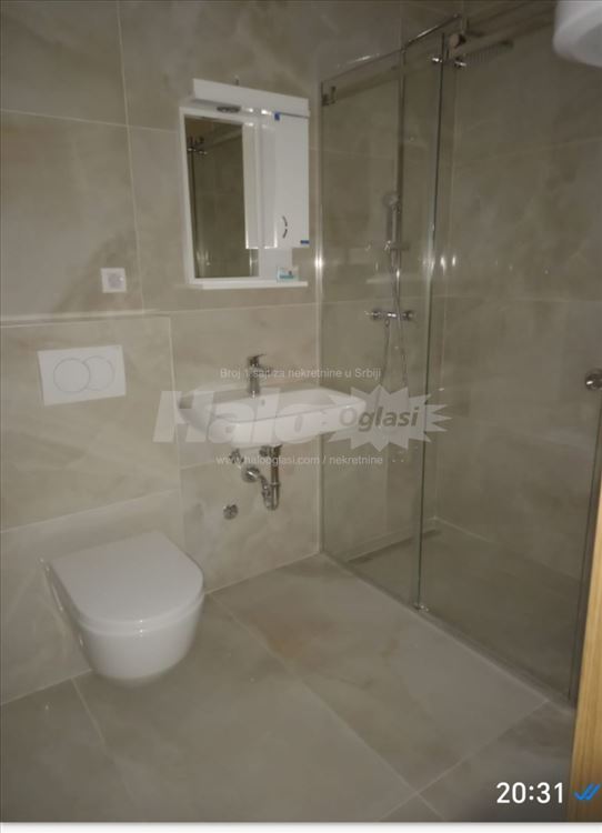 Izdajem nov nenamešten stan 45m2 — 2