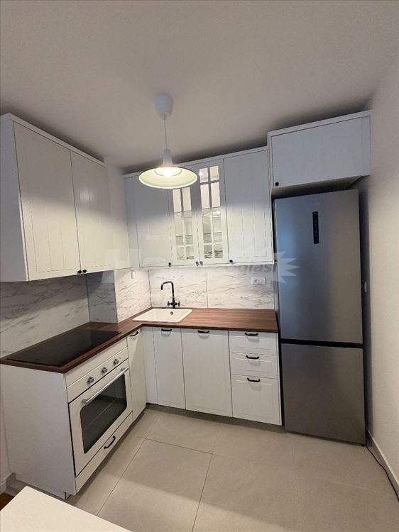 Izdajem nov stan 70m2 namesten full lux — 10