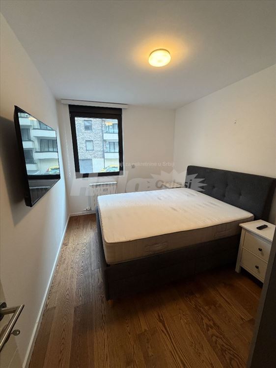 Izdajem nov stan 70m2 namesten full lux — 13