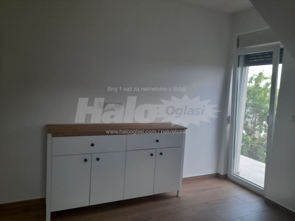 Izdajem nov stan u naselju Ledine Novi Beograd — 4