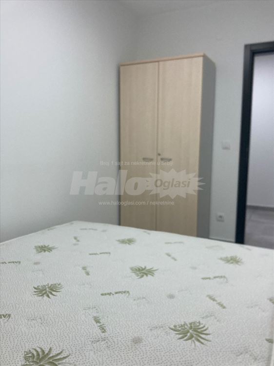 Izdajem Novi Lux stan 2 parking mesta — 11