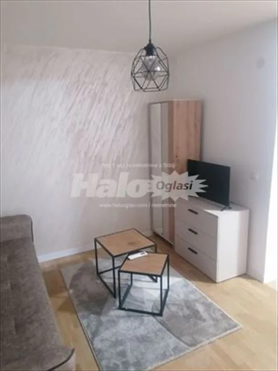 Izdajem novu namestenu garsonjeru Radmilovac — 3