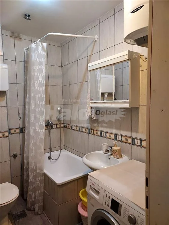 Izdajem odmah useljivu garsonjeru — 7