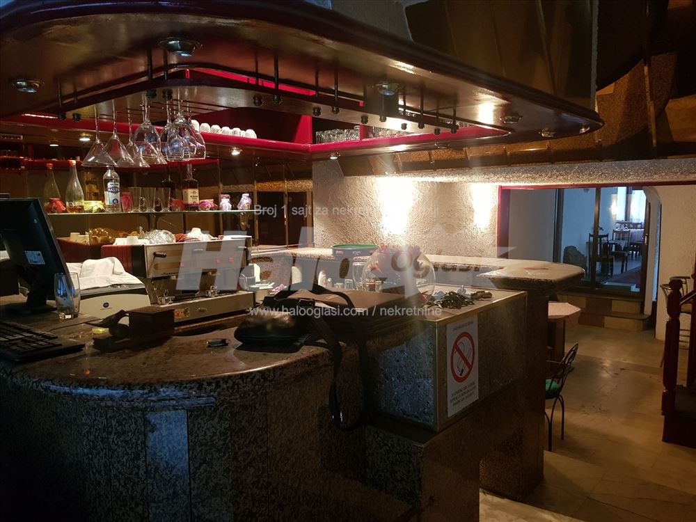 Izdajem opremljen Restoran Piceriju — 3