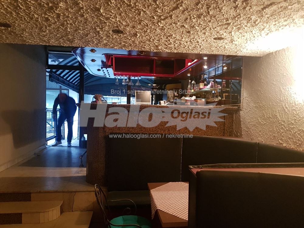 Izdajem opremljen Restoran Piceriju — 11