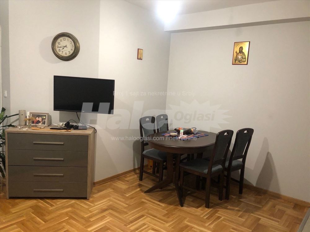 Izdajem potpuno namešten dvosoban  stan na Altini — 4