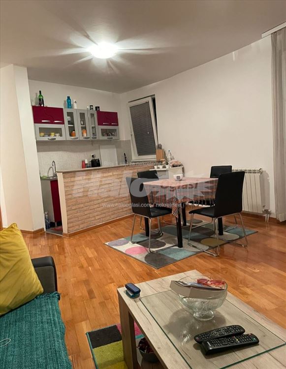 Izdajem potpuno opremljen stan Brace Jerkovic — 2