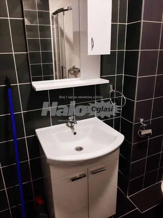 Izdajem prazan 1.5 stan,  36 kvm Krnjača — 4